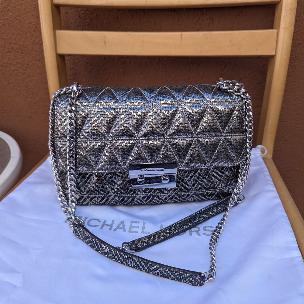 Michael Kors Silver Quilted Chain Bag